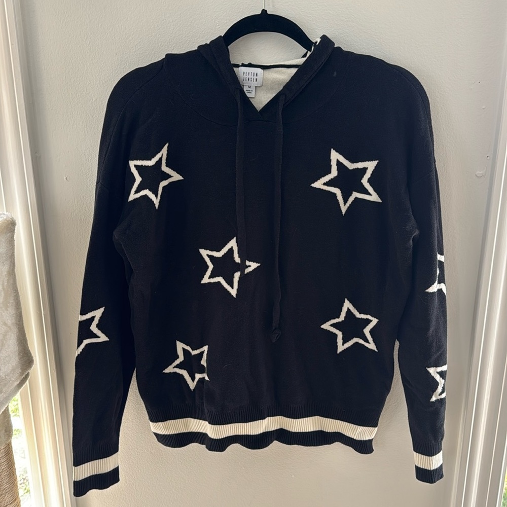 Peyton Jensen star pullover